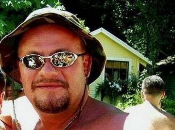 Image thumbnail of Gay bears