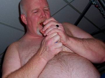 Image thumbnail of Gay bears