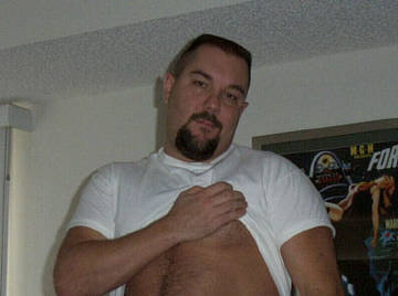 Image thumbnail of Gay bears