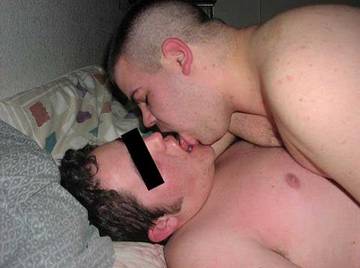 Image thumbnail of Gay bears