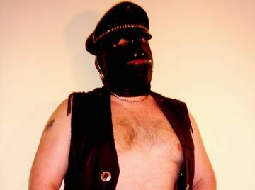 Image thumbnail of Gay bears