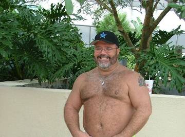 Image thumbnail of Gay bears