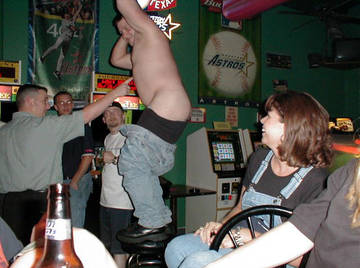 Image thumbnail of Gay bears