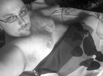 Image thumbnail of Gay bears