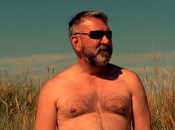 Image thumbnail of Gay bears