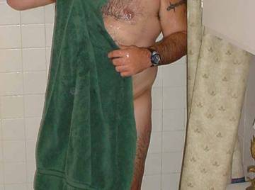 Image thumbnail of Gay bears