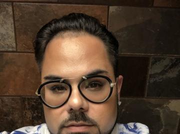 Image thumbnail of Gay bears