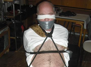 Image thumbnail of Gay kinksters