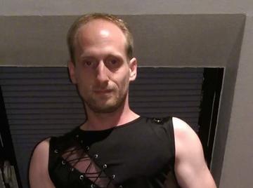 Image thumbnail of Gay kinksters