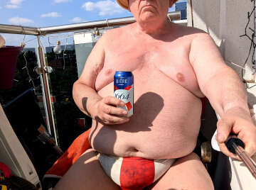 Image thumbnail of Gay silverdaddies