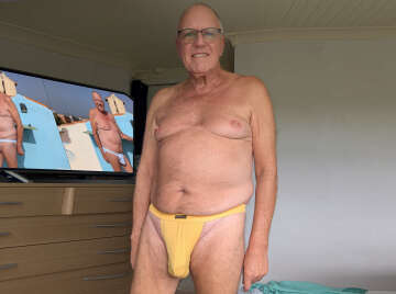 Image thumbnail of Gay silverdaddies