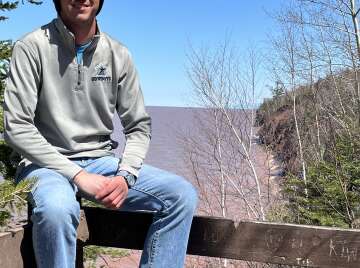 Image thumbnail of Gay silverdaddies