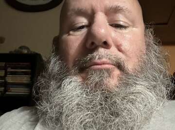 Image thumbnail of Gay silverdaddies