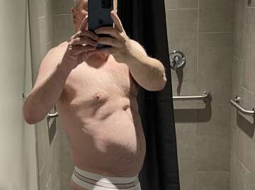 Image thumbnail of Gay silverdaddies