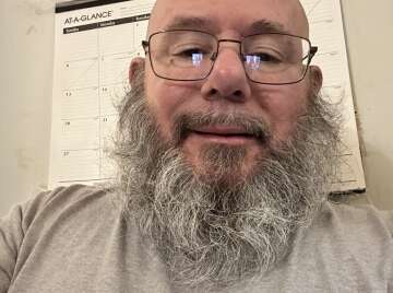 Image thumbnail of Gay silverdaddies