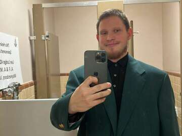 Image thumbnail of Gay silverdaddies