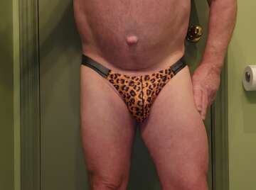 Image thumbnail of Gay silverdaddies