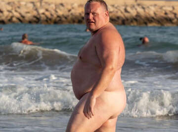 Image thumbnail of Gay chubs